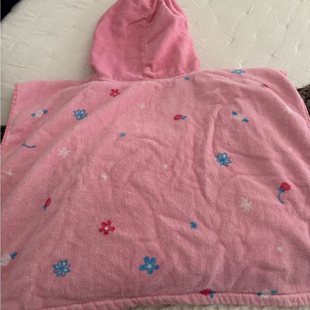 Pink Princess Hooded Towel - Picture 3 of 3